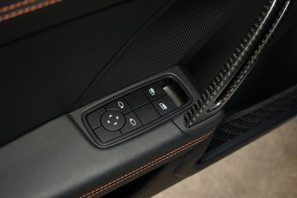 2026 Porsche 992 GT3 Touring - Image 27 of 31