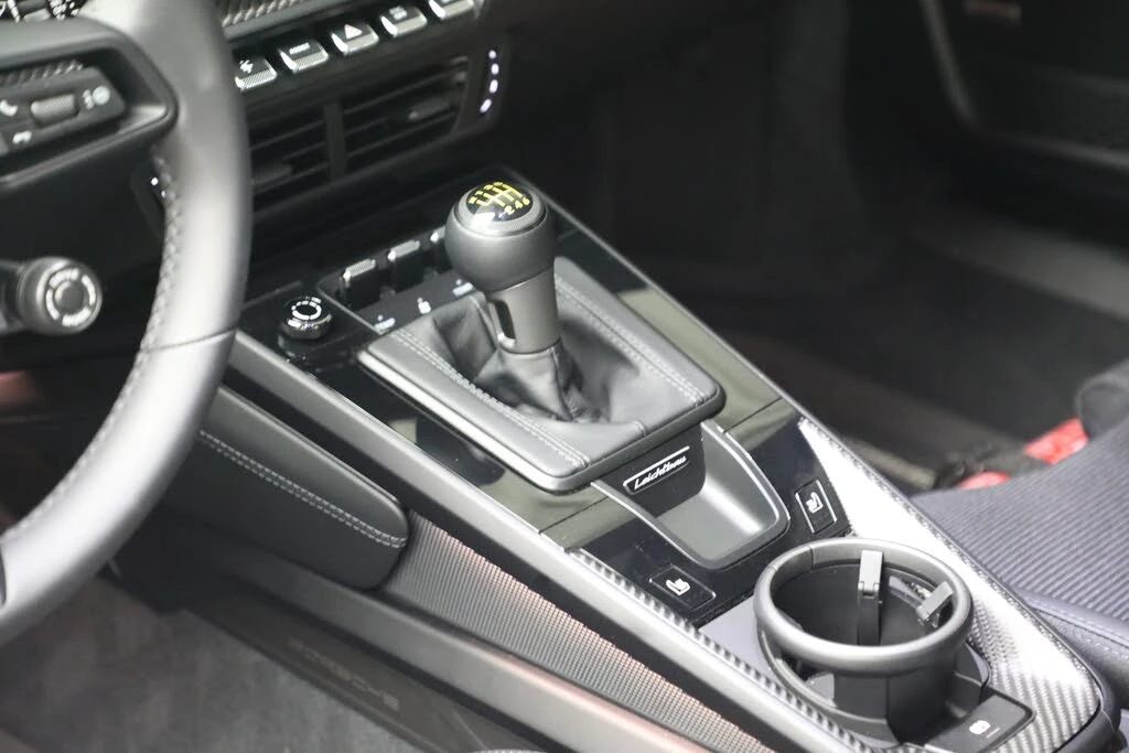 2026 Porsche 992 GT3 Touring - Image 23 of 31
