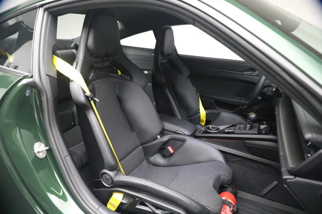 2026 Porsche 992 GT3 Touring - Image 19 of 31