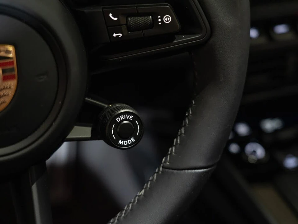2026 Porsche 992 GT3 Touring - Image 21 of 24