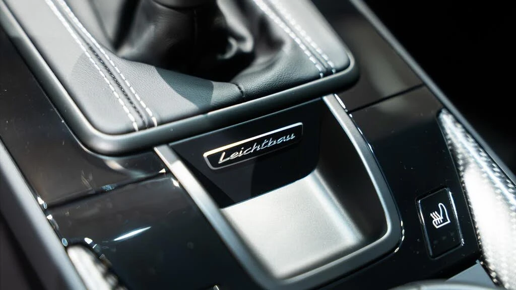2026 Porsche 992 GT3 Touring - Image 29 of 31