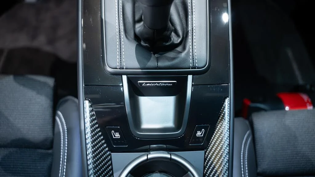 2026 Porsche 992 GT3 Touring - Image 28 of 31