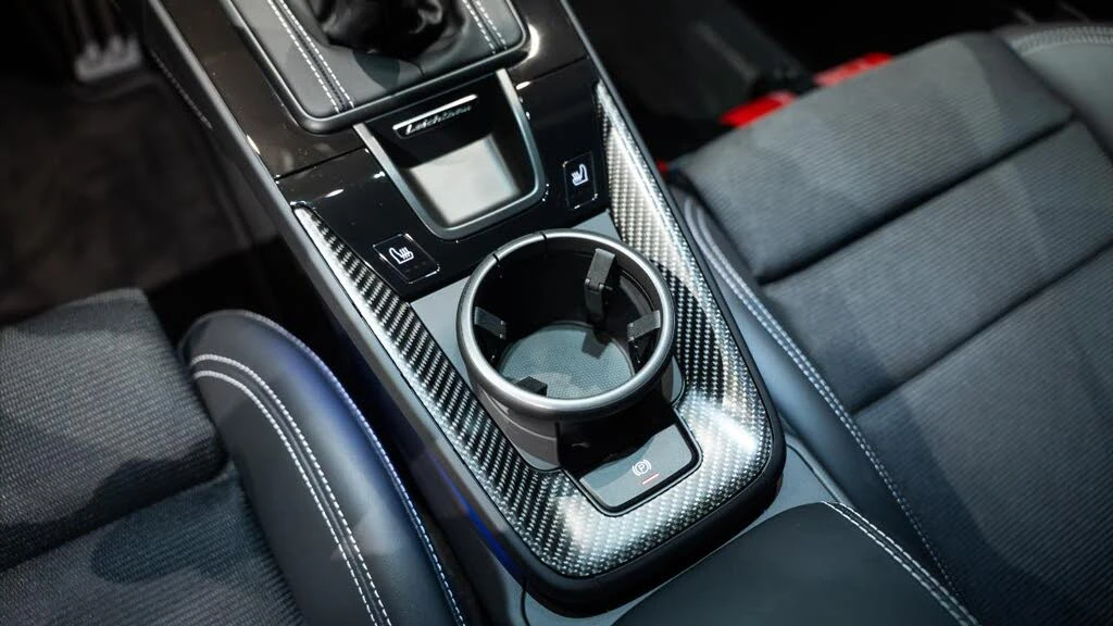 2026 Porsche 992 GT3 Touring - Image 27 of 31