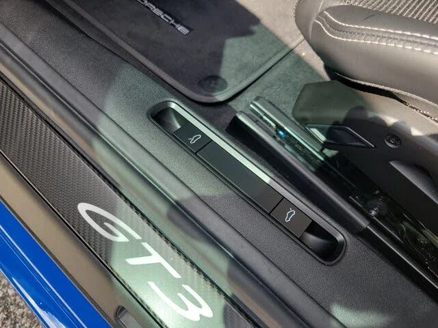 2026 Porsche 992 GT3 Touring - Image 26 of 31