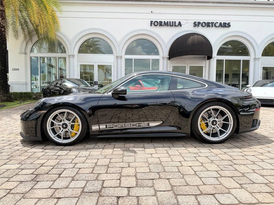 2026 Porsche 992 GT3 Touring - Image 20 of 31