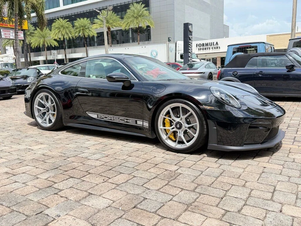 2026 Porsche 992 GT3 Touring - Image 9 of 31