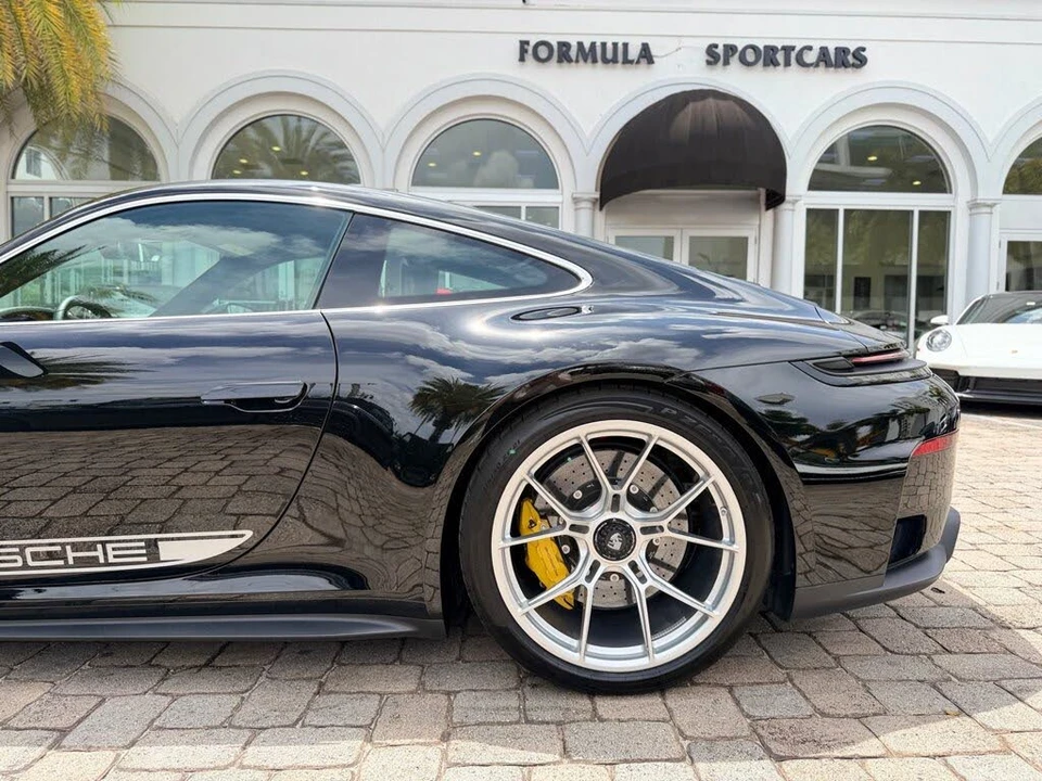 2026 Porsche 992 GT3 Touring - Image 24 of 31