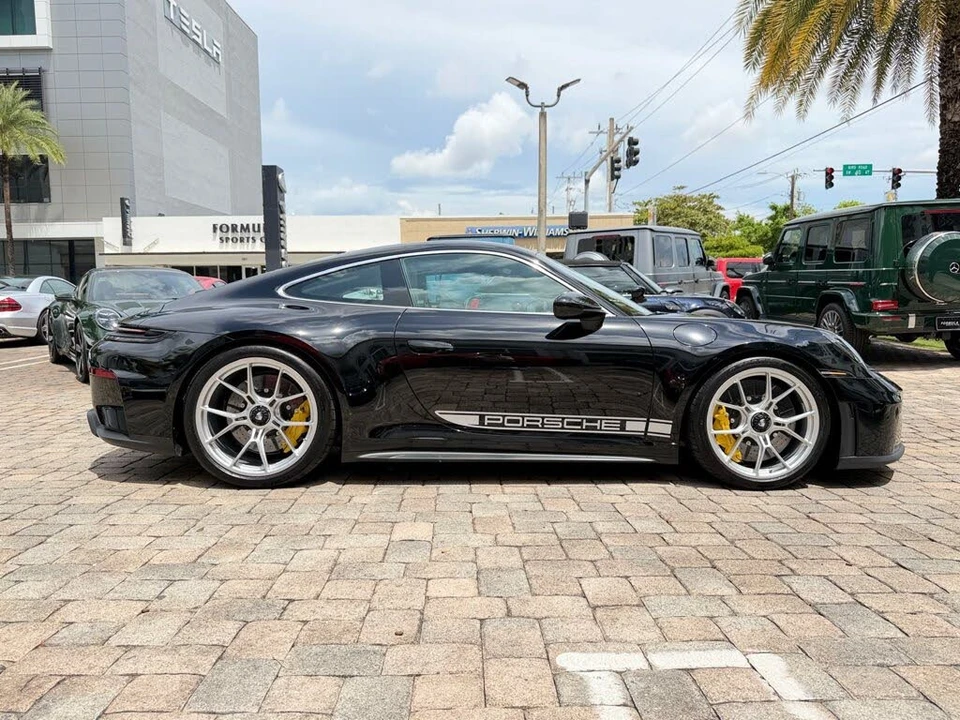 2026 Porsche 992 GT3 Touring - Image 10 of 31