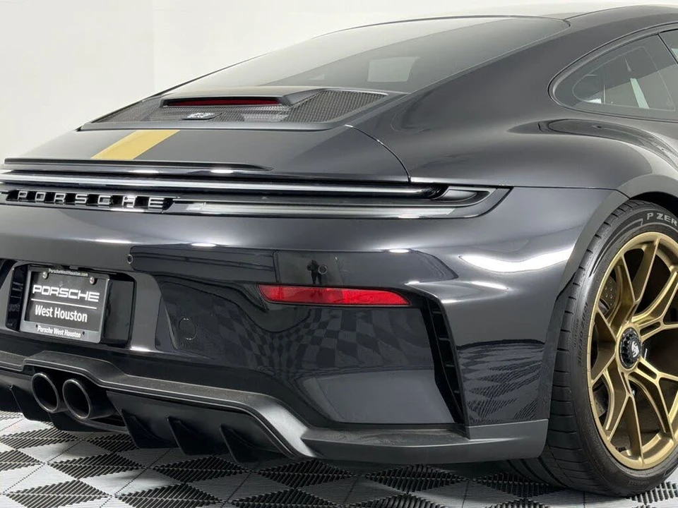2026 Porsche 992 GT3 Touring - Image 27 of 29