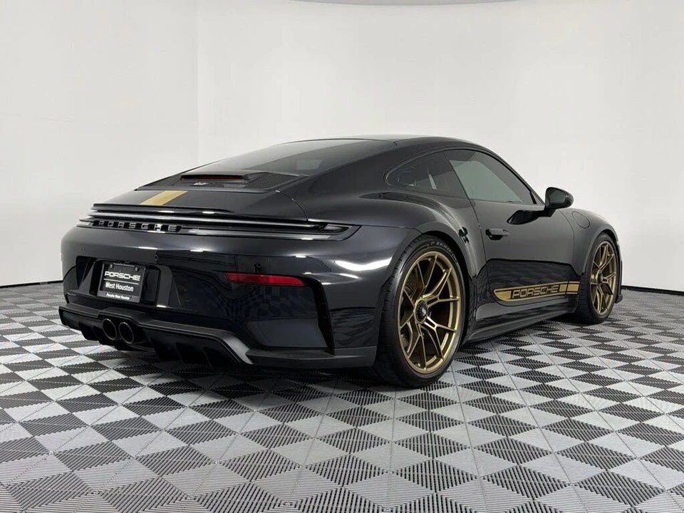 2026 Porsche 992 GT3 Touring - Image 9 of 29