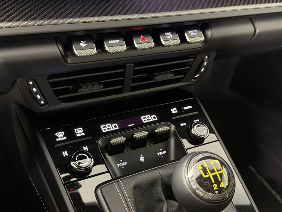 2026 Porsche 992 GT3 Touring - Image 21 of 29