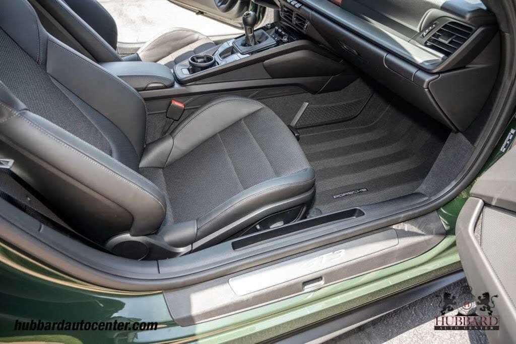 2026 Porsche 992 GT3 Touring - Image 26 of 31