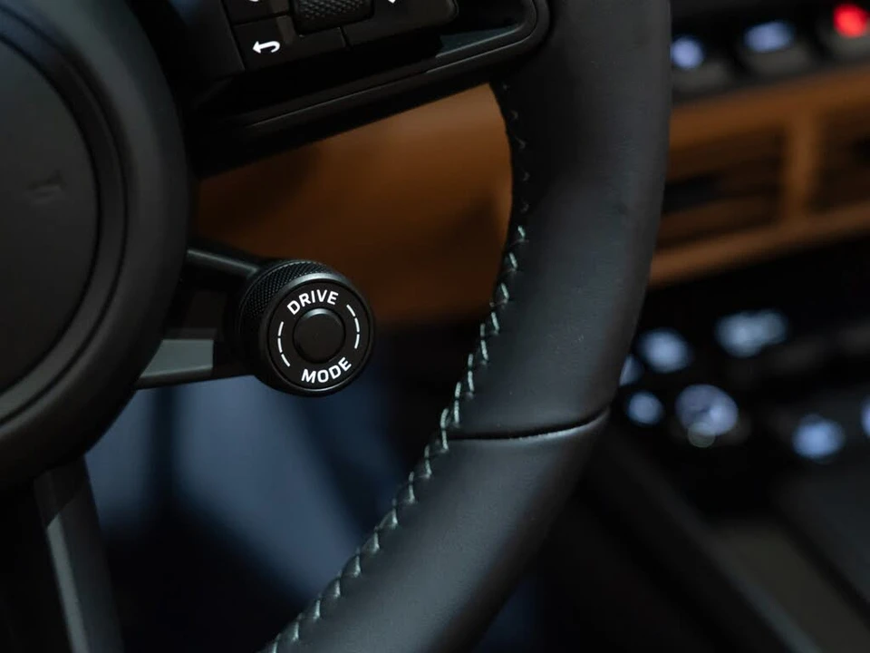 2026 Porsche 992 GT3 Touring - Image 23 of 27