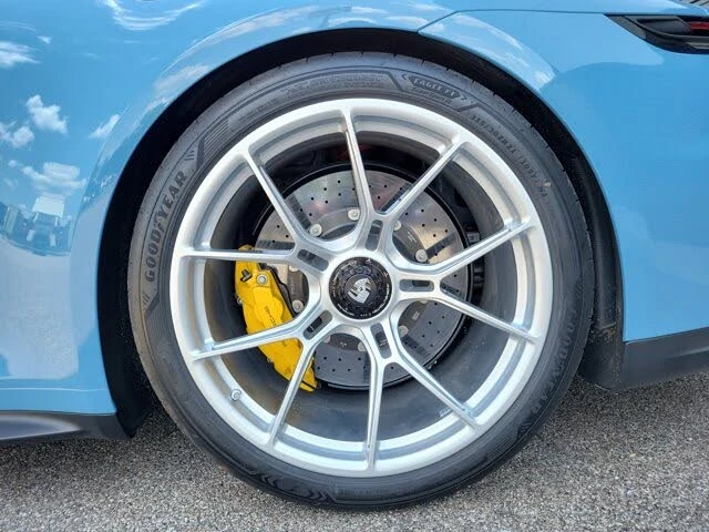 2026 Porsche 992 GT3 Touring - Image 12 of 31