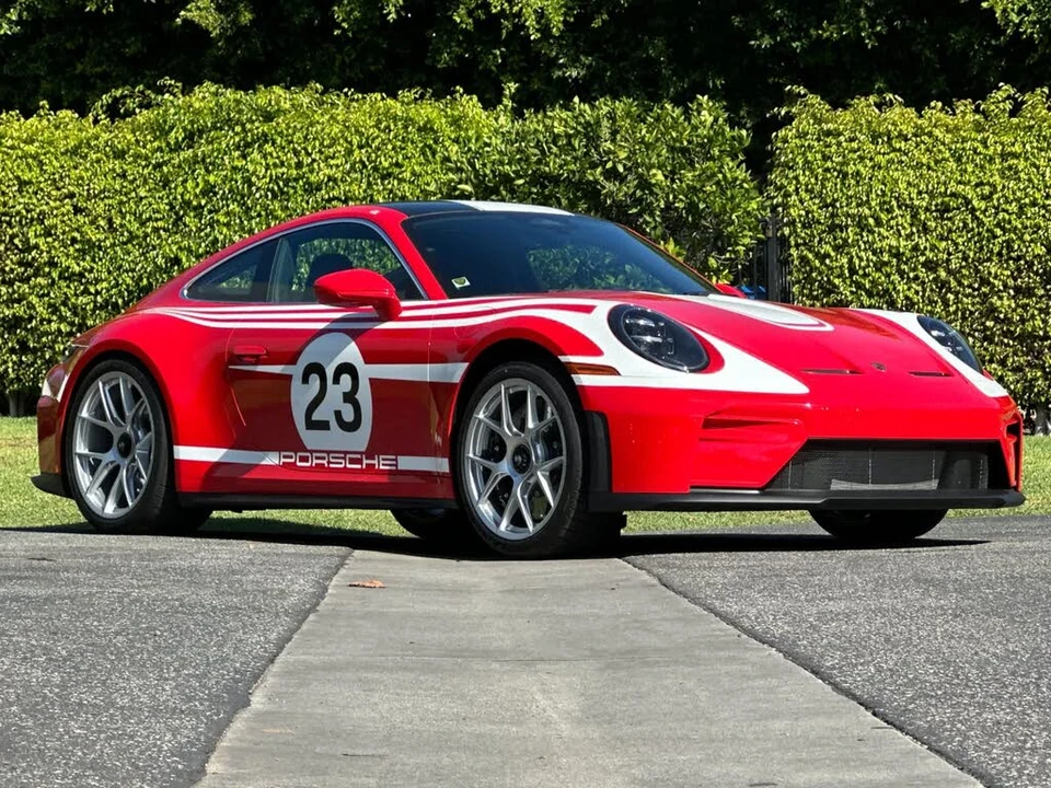 2026 Porsche 992 GT3 Touring - Image 10 of 30