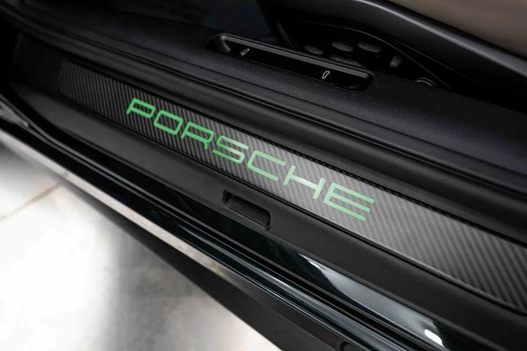 2026 Porsche 992 GT3 Touring - Image 24 of 31