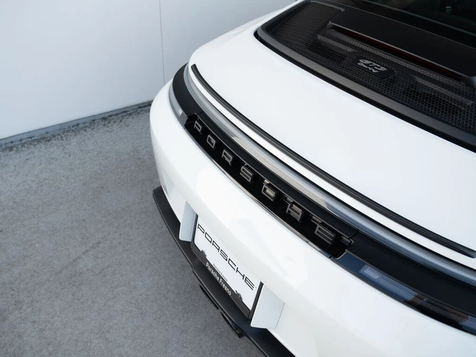 2026 Porsche 992 GT3 Touring - Image 20 of 31