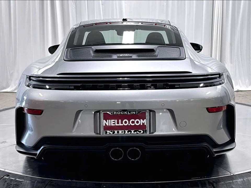 2026 Porsche 992 GT3 - Image 6 of 31