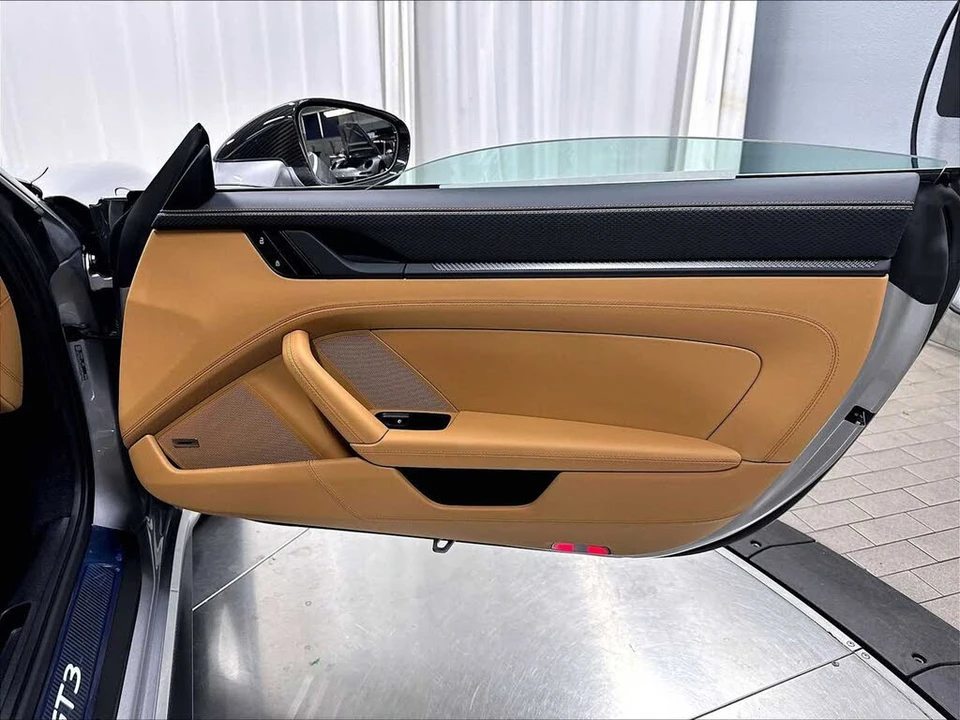 2026 Porsche 992 GT3 - Image 27 of 31