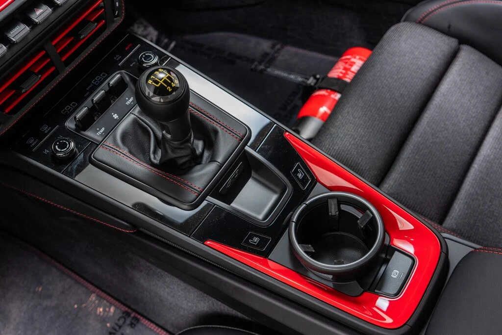 2026 Porsche 992 GT3 Touring - Image 29 of 31