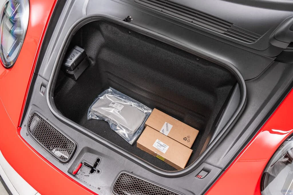 2026 Porsche 992 GT3 Touring - Image 19 of 31