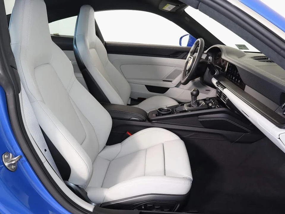 2026 Porsche 992 GT3 Touring - Image 20 of 28