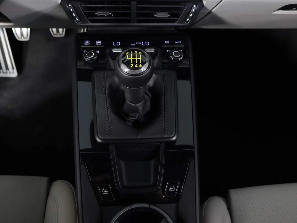 2026 Porsche 992 GT3 Touring - Image 15 of 28