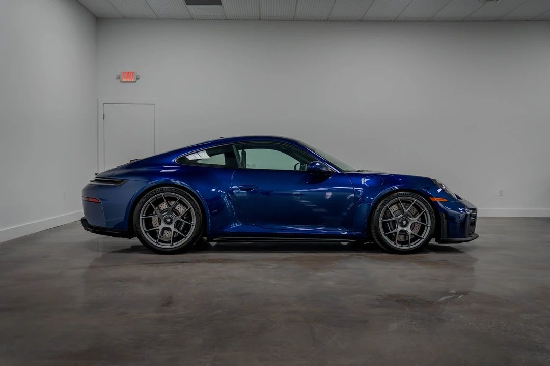 2026 Porsche 992 GT3 - Image 27 of 31
