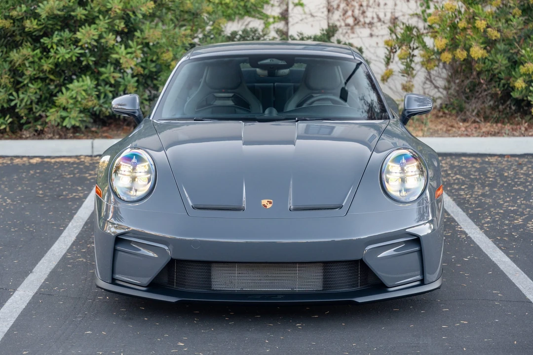 2026 Porsche 992 GT3 Touring - Image 4 of 31