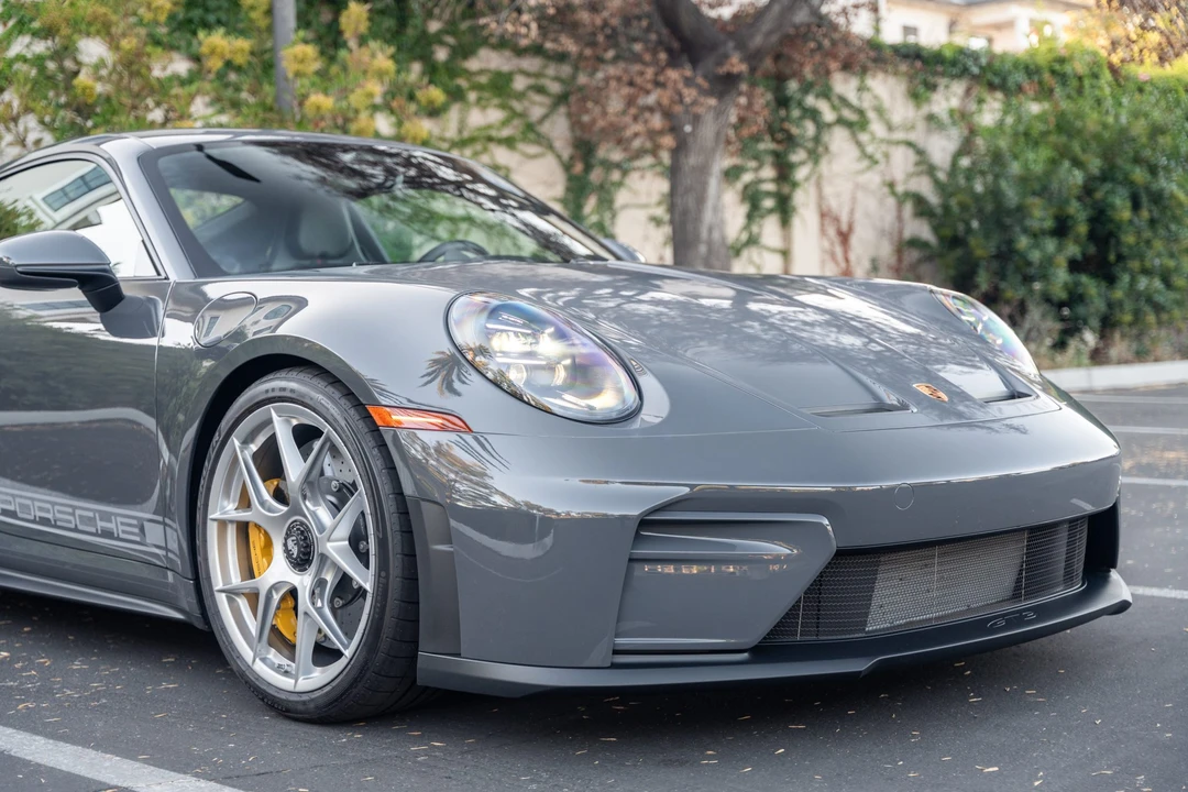 2026 Porsche 992 GT3 Touring - Image 19 of 31