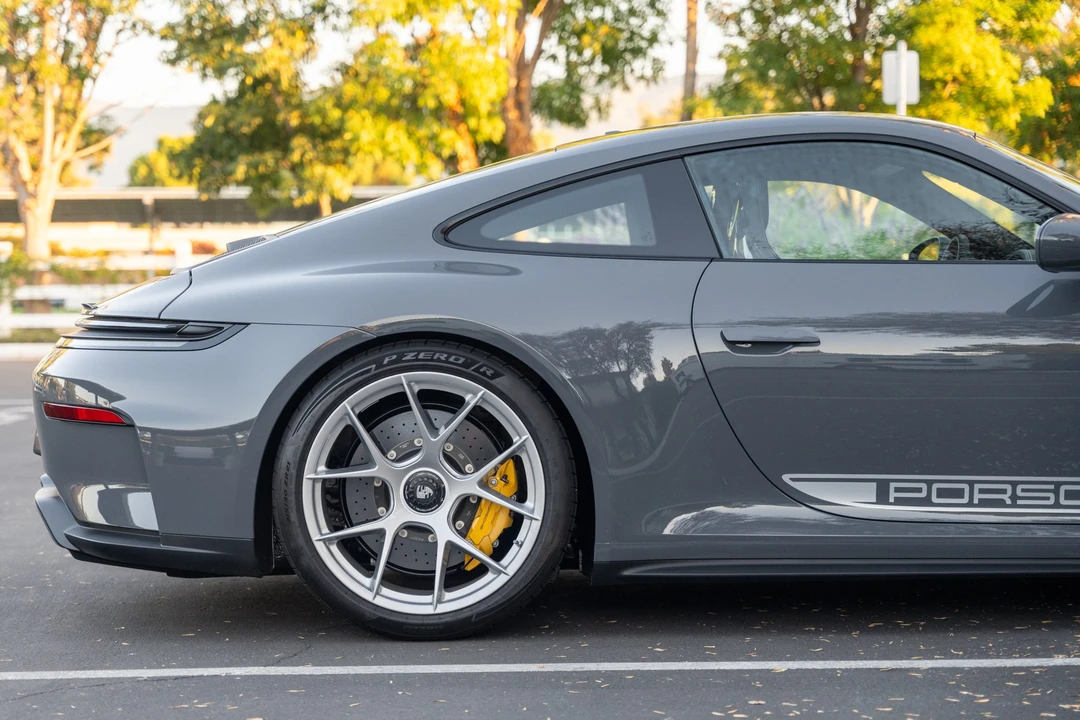 2026 Porsche 992 GT3 Touring - Image 24 of 31