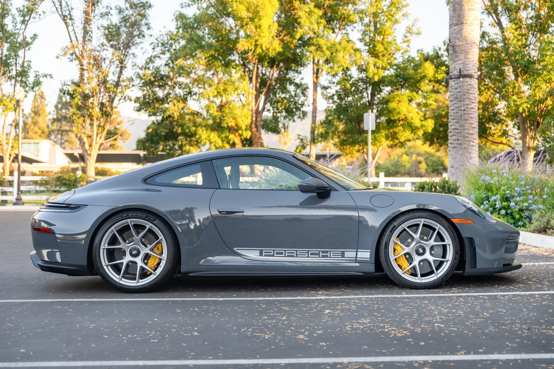 2026 Porsche 992 GT3 Touring - Image 7 of 31