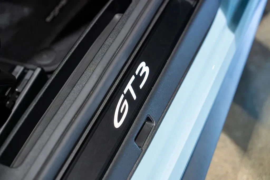 2026 Porsche 992 GT3 Touring - Image 20 of 31