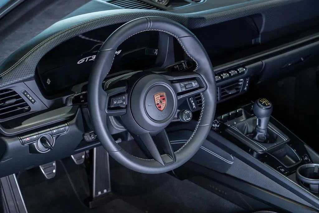 2026 Porsche 992 GT3 Touring - Image 9 of 31