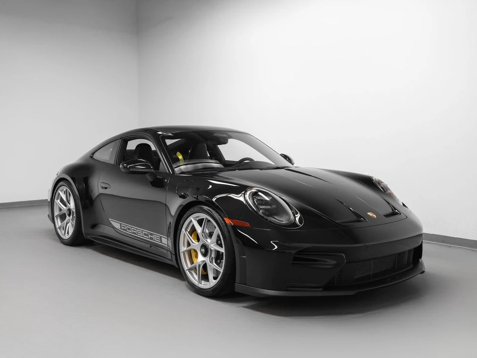 2026 Porsche 992 GT3 Touring - Image 10 of 31