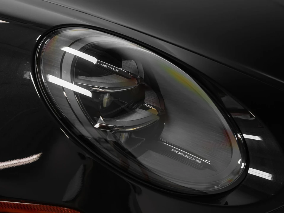 2026 Porsche 992 GT3 Touring - Image 23 of 31