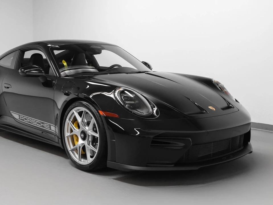 2026 Porsche 992 GT3 Touring - Image 9 of 31