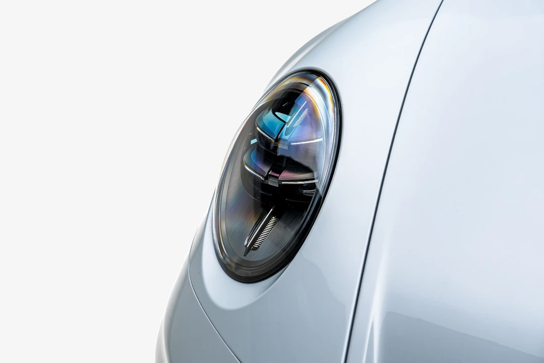 2026 Porsche 992 GT3 Touring - Image 22 of 31