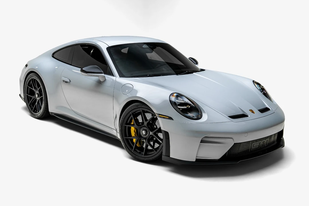 2026 Porsche 992 GT3 Touring - Image 15 of 31