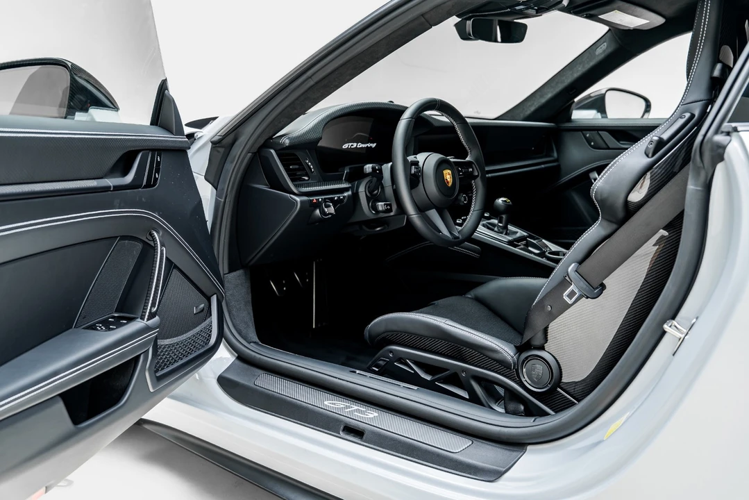 2026 Porsche 992 GT3 Touring - Image 3 of 31