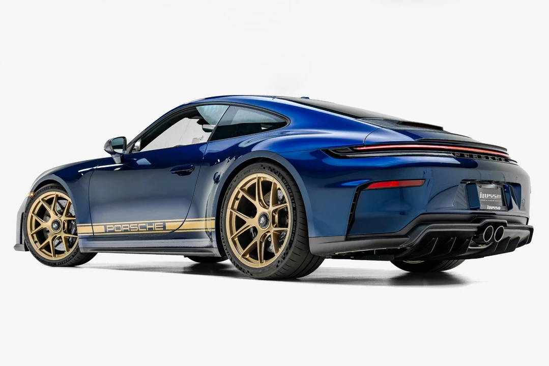 2026 Porsche 992 GT3 Touring - Image 17 of 31
