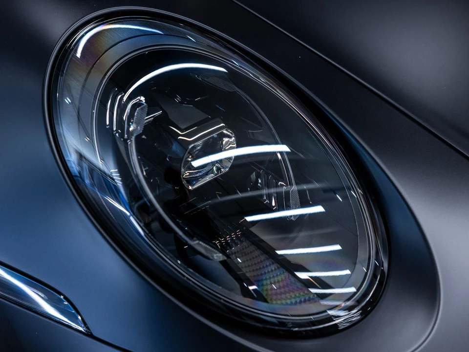 2026 Porsche 992 GT3 Touring - Image 14 of 31