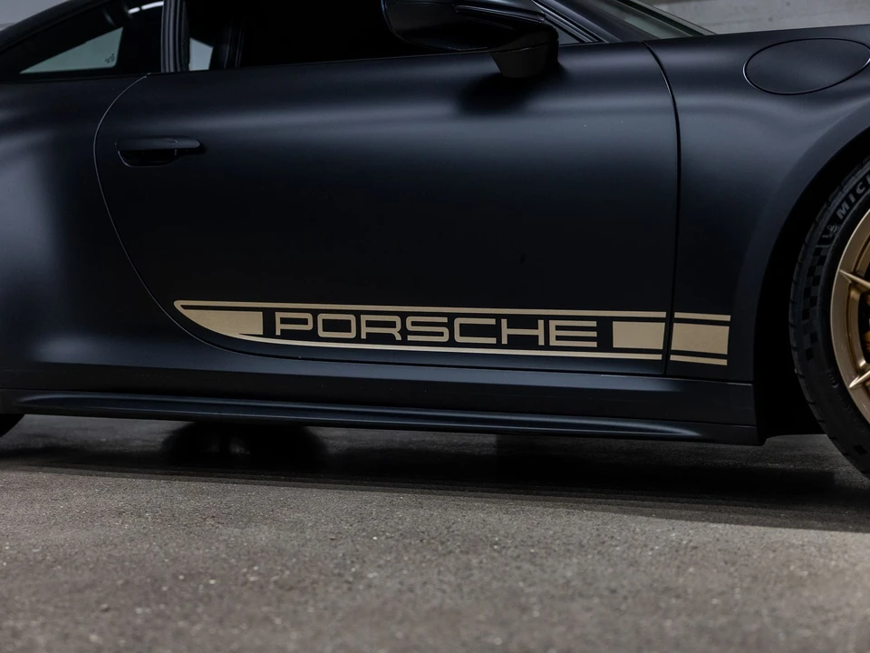 2026 Porsche 992 GT3 Touring - Image 21 of 31