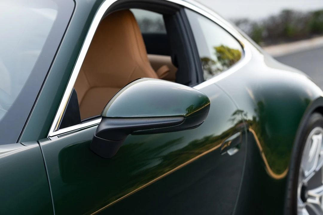 2026 Porsche - Image 27 of 31