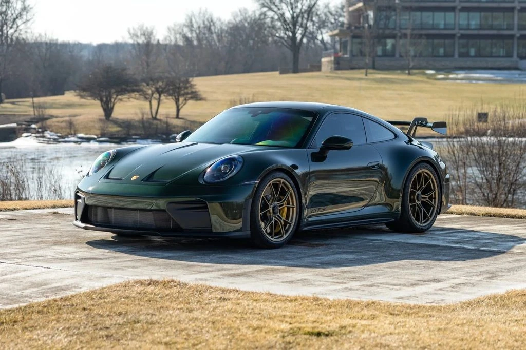 2026 Porsche - Image 13 of 31