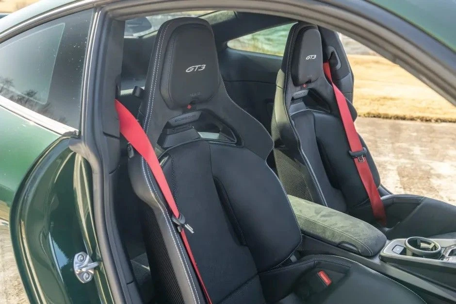 2026 Porsche 992 GT3 - Image 23 of 31