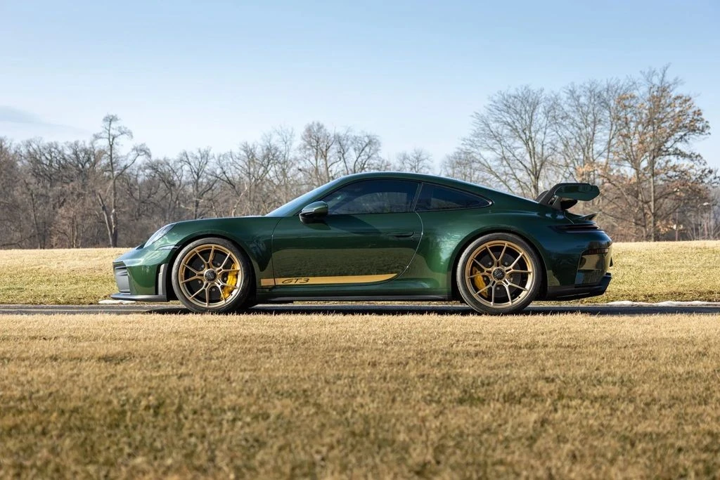 2026 Porsche - Image 3 of 31