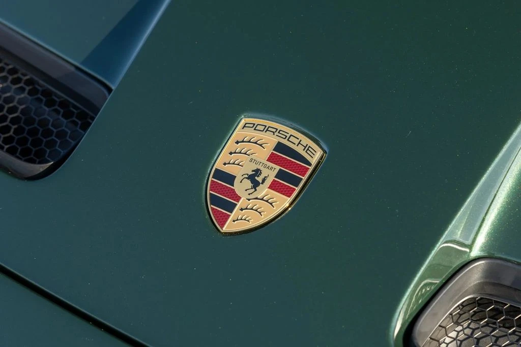 2026 Porsche - Image 28 of 31