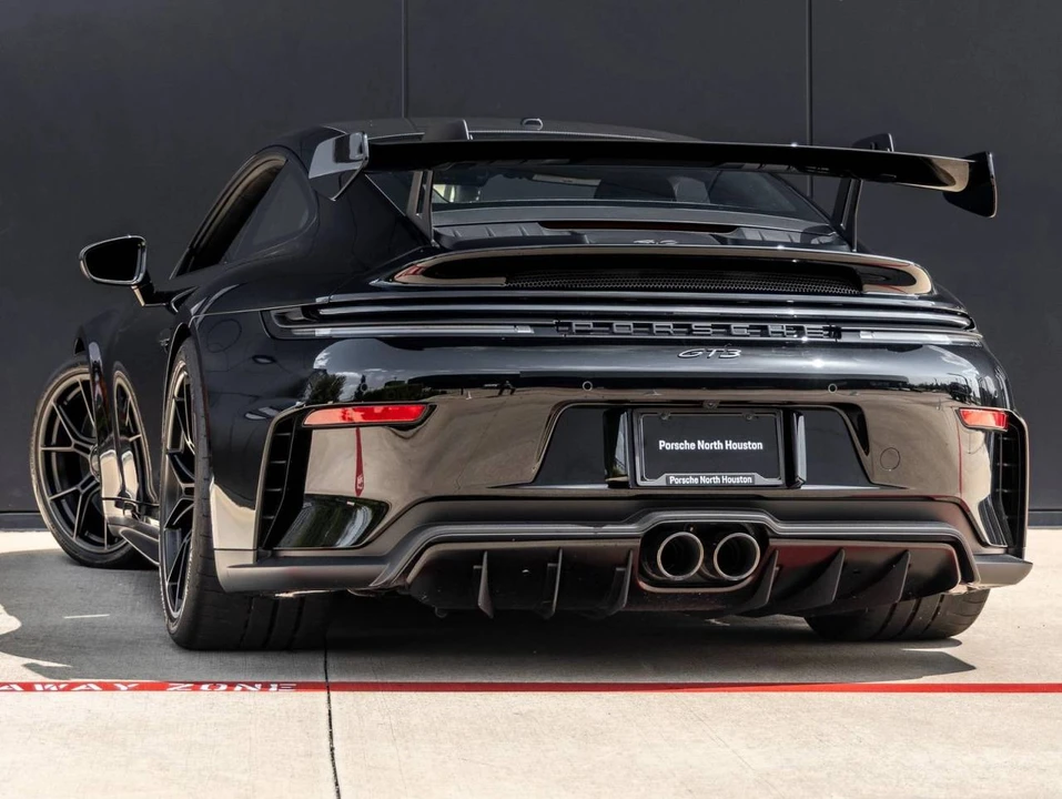 2026 Porsche 992 GT3 - Image 3 of 5