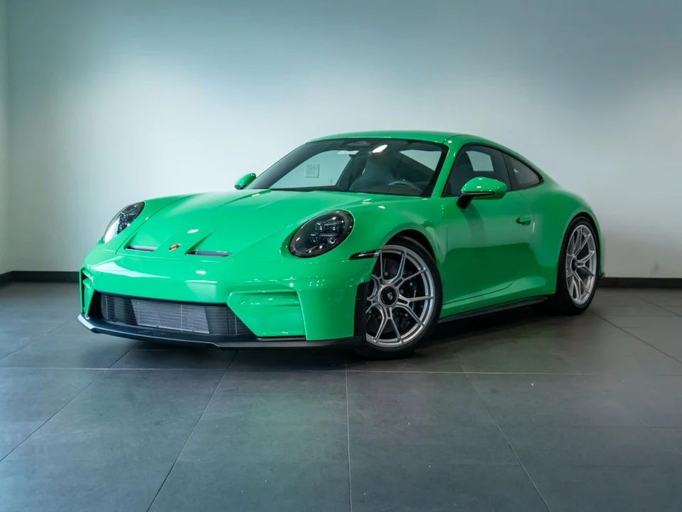 2026 Porsche 911 - Image 2 of 31